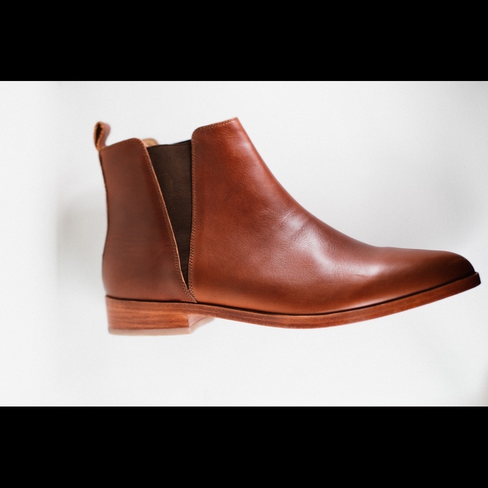 Nisolo Leather Chelsea Boot